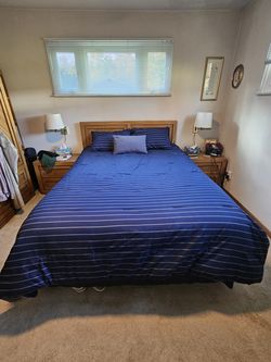 Blue Reversible Queen Bedding