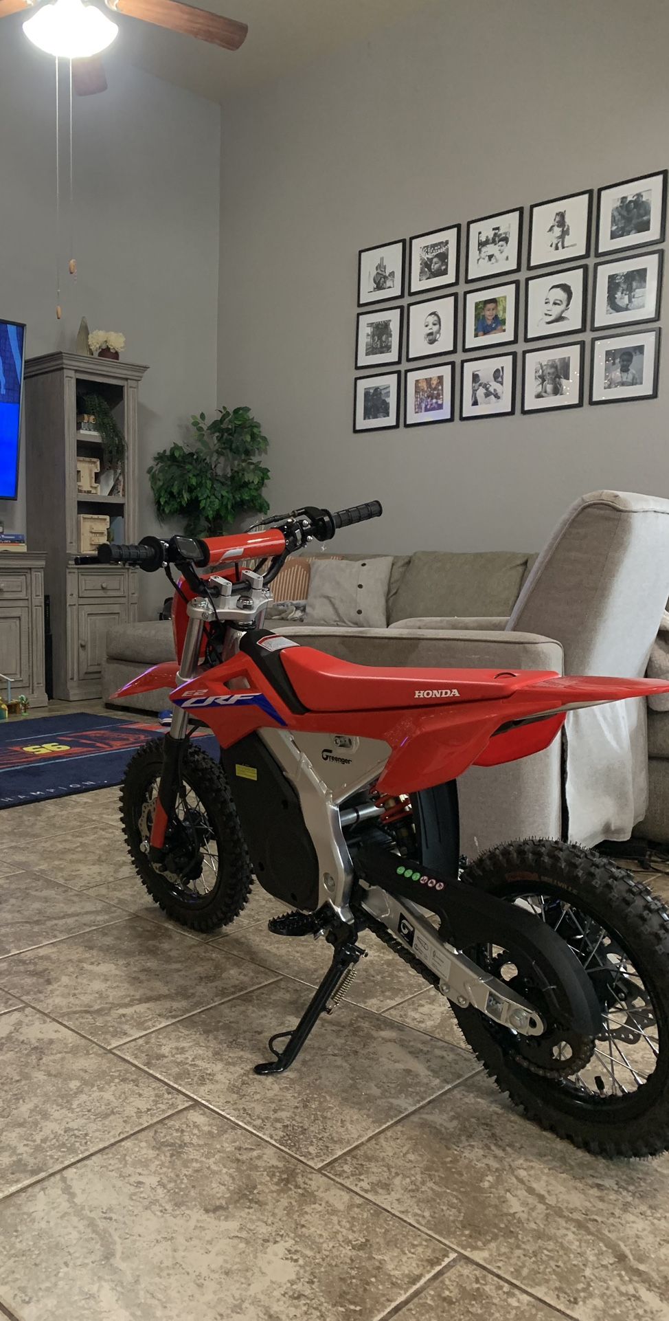 2023 Honda CRF-E2