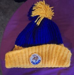 VINTAGE1970s Minnesota Vikings Knit NFL beanie cap.