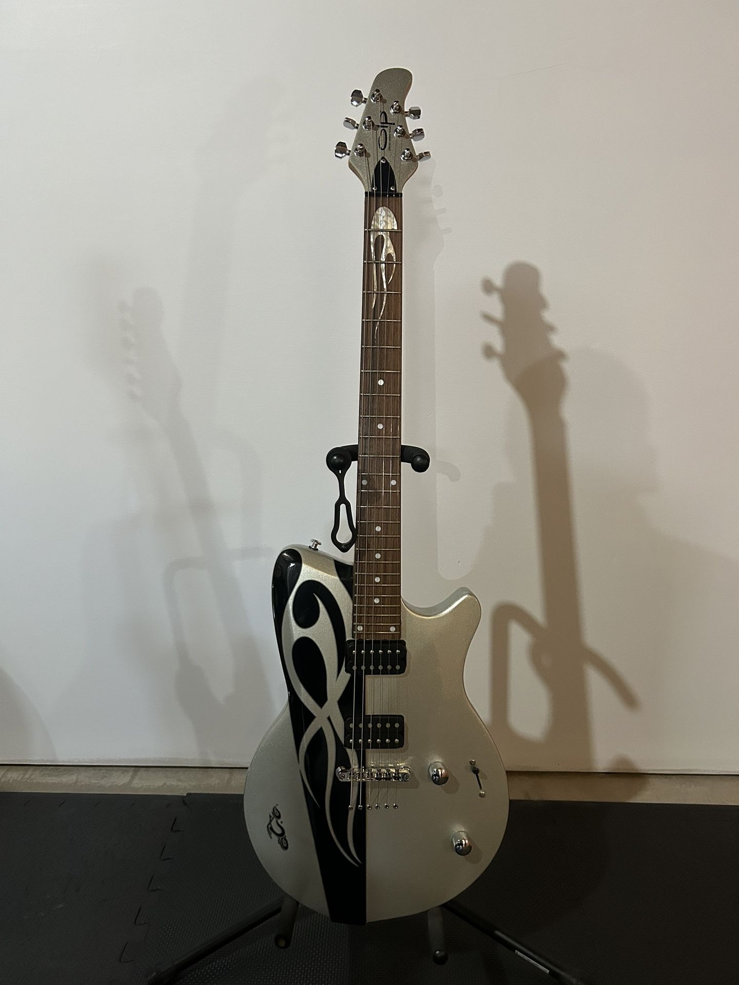 Electric Guitar
