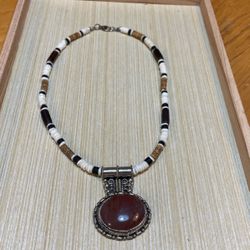 Beautiful Necklace With Natural Stone Pendant 19” Inches