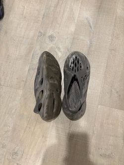 Yeezy Foam Runners size 10