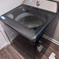 Washer & Dryer Set