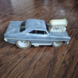 MUSCLE MACHINES '67 Nova Die-Cast Model Car Bare Metal Real Steel Limited Edition 1:18