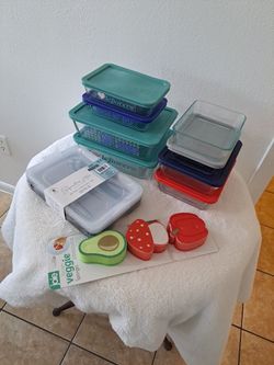 8 -pc. Pyrex Glass Foid Storage Ŵ/Lids !!!PLUS XTRA  ITEMS!!!** MUST PICK UP  281N  & 1604"CHECK LOCATION & READ  DESCRIPTION BELOW 