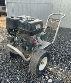Mi-T-M 4000 PSI Commercial Pressure Washer - Honda GX390 - Runs Perfect