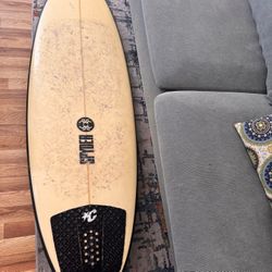 Spyder surfboard 