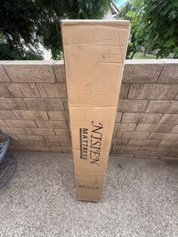Queen size 12” Mattress Huge Sale!! 😴😴