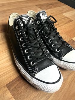 Chuck Taylors - Clean
