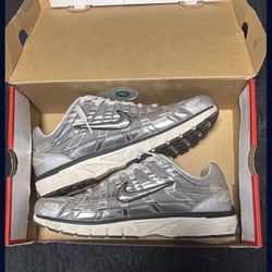 Metallic Nike P600s Used Couple Times Size 12 Men’s 