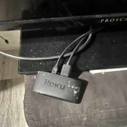Tv With Roku Box And Remote