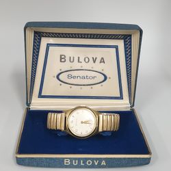 Vintage Bulova senator manual wind watch with small seconds and original box