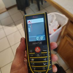 Laser Distance Reader