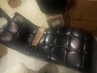 Leather lounge chair