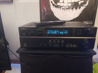 Yamaha Natural Sound AV Receiver RX-V375