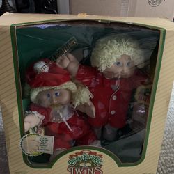 1985 Limited addition cabbage patch twin dolls