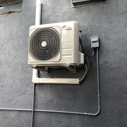 mini split brand new one 36000 btu cool only 