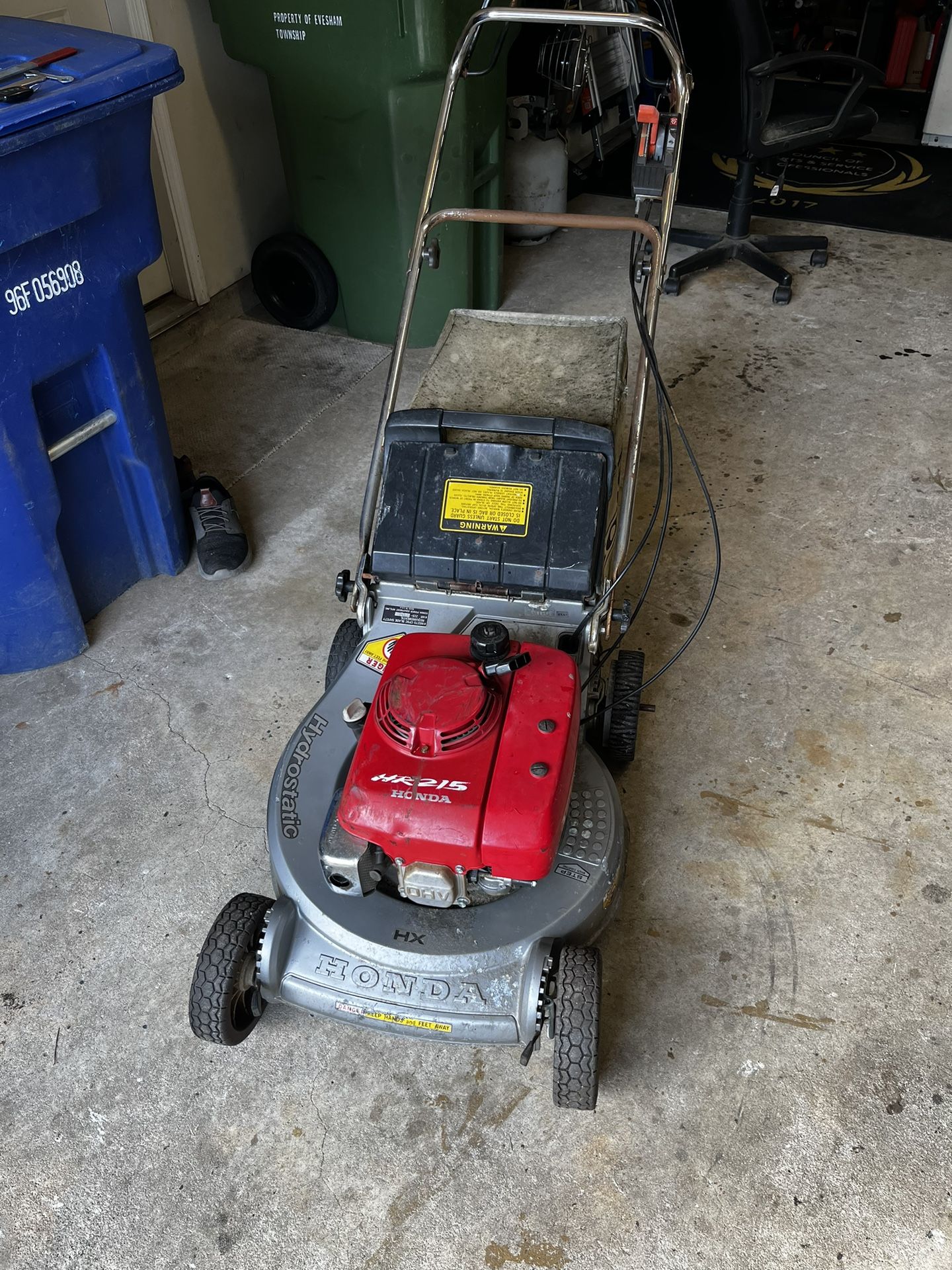 Honda HR215 Lawnmower