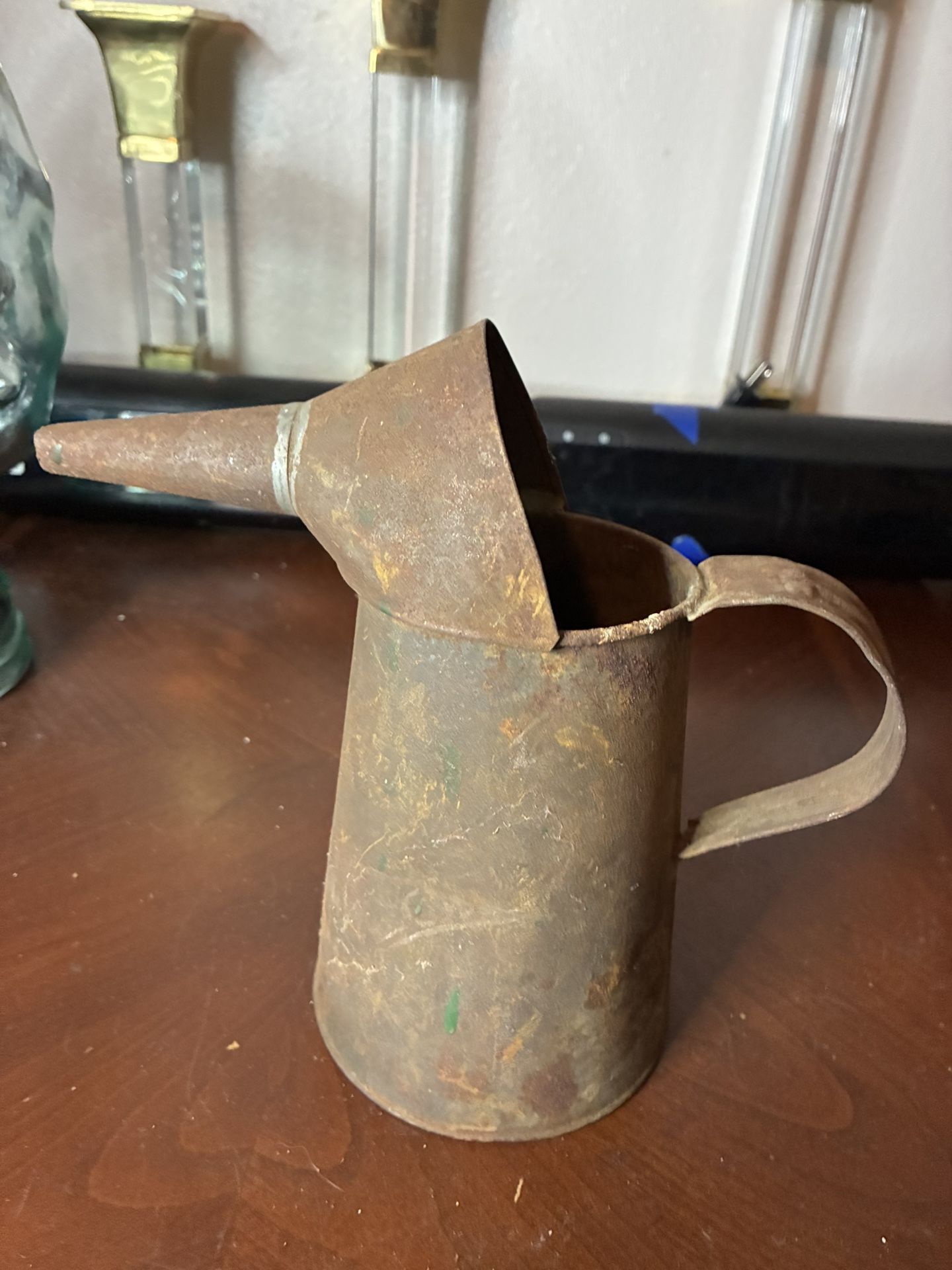 Vintage Oil Can PITCHER Dispenser Metal Quart Qt Liquid Bulk Pour Spout 8”