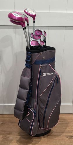 Wilson's Women's Hope Breast Cancer Awareness  Golf Club Set