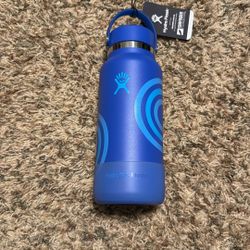 Hydro flask, water bottle
