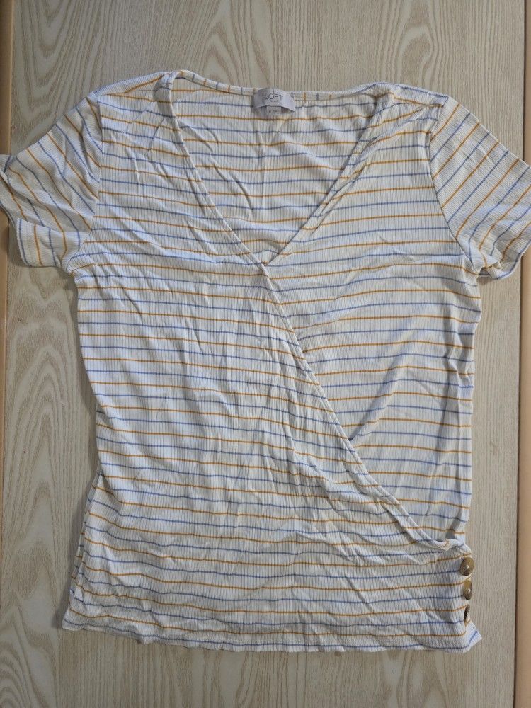 Womrns Loft Stripe t-shirt Size M