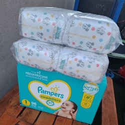 Huggies And Pampers Diapers Size 1.