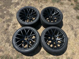 Staggered 18 inch wheels 5x120