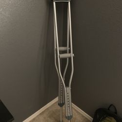 Crutches 
