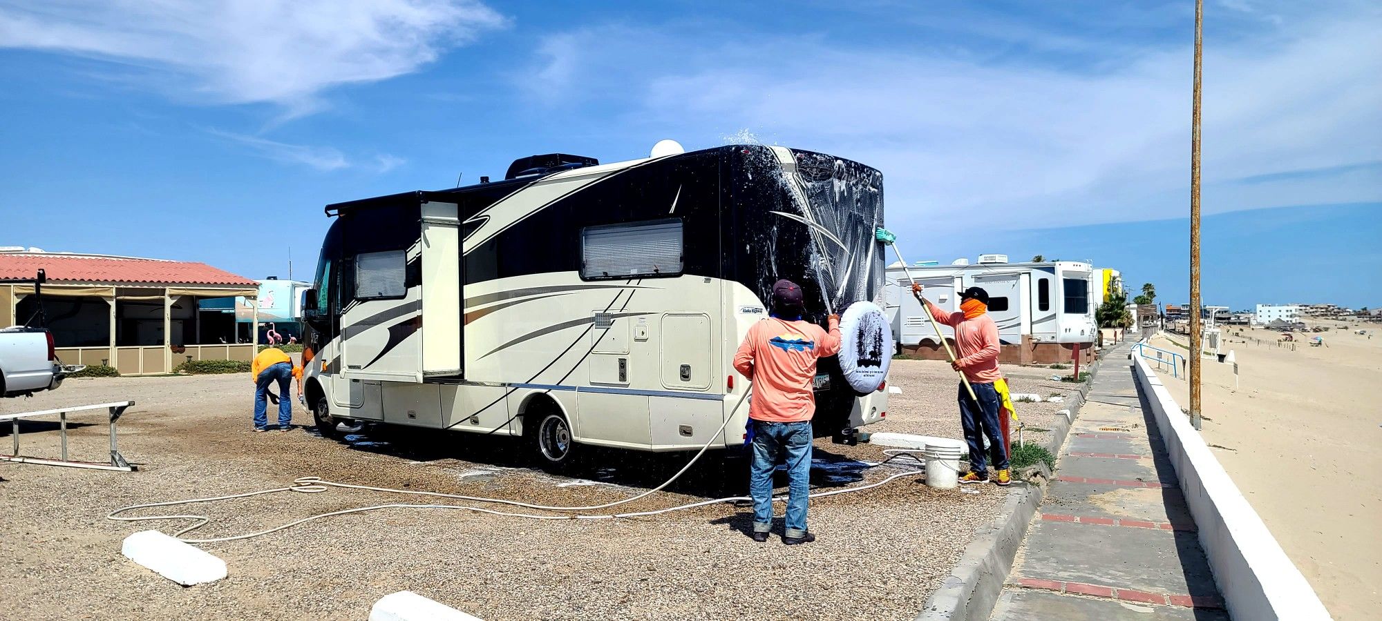 2015 Winnebago Via 25T