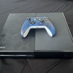 Xbox One (500GB)