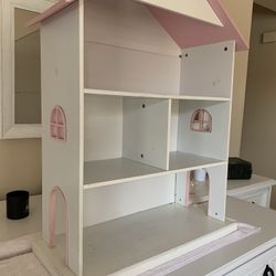 Doll House 