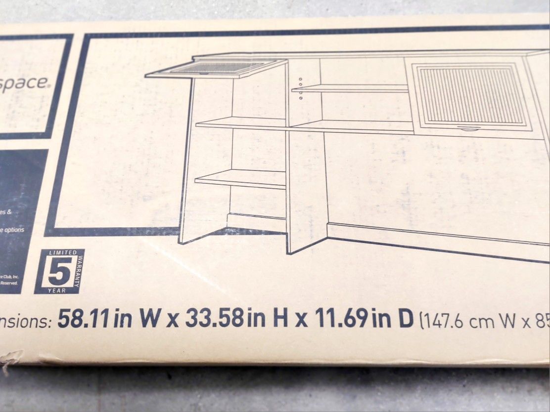 100$ Magellen Hutch New In Box By RealSpace