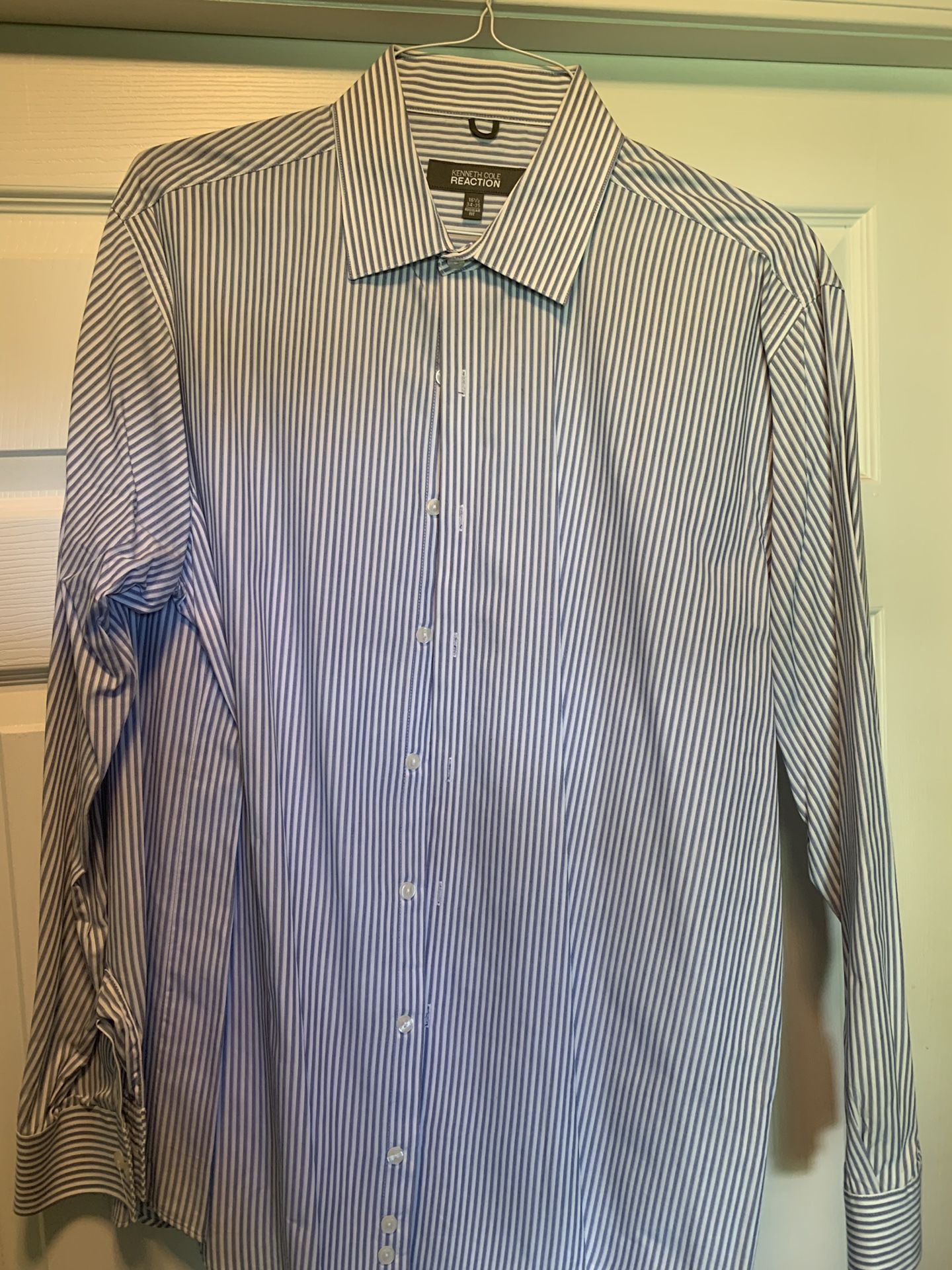 Kenneth Cole long sleeve dress shirt