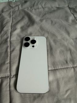 iPhone 16 Pro (LOCKED T MOBILE TEMPORARILY)