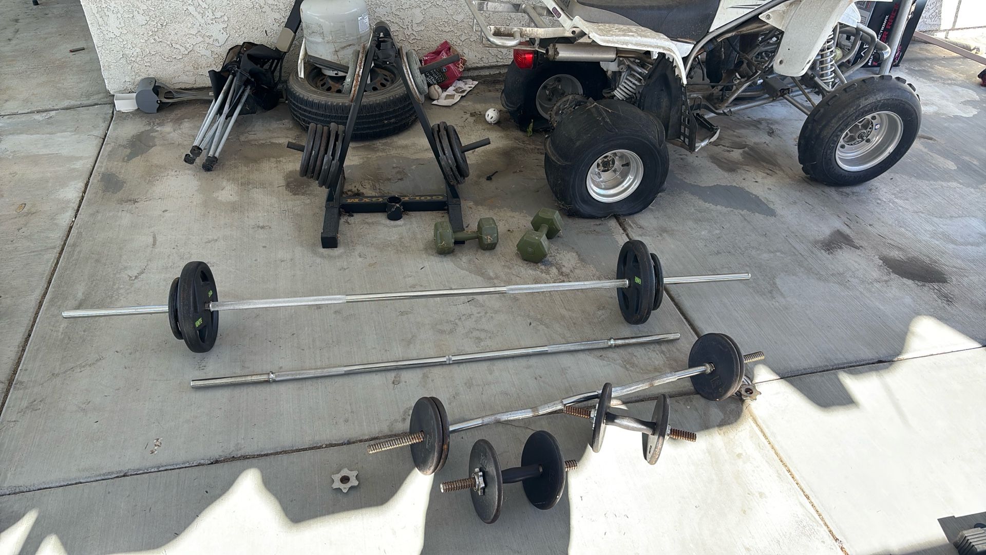 Weights With 2 Barbells And Curl Bar And 2 Adjustable Dumbbells 