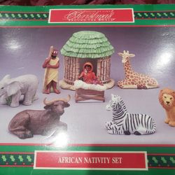 House of Lloyd African Nativity 8pc Set 1995 Christmas Around The World W/Box