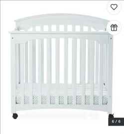 Child Craft Stanford Matte White Mini Folding Crib and Mattress