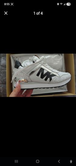 Brand new Michael Kors Maddy Trainers