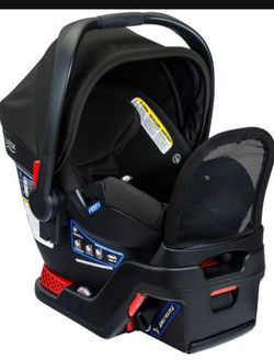 Britax Car Seat B Safe 35 With Base And Mirror