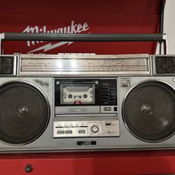 Old School JVC M50 Ghetto Blaster / Boombox from 1981’ 