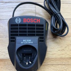 Bosch 12 V Battery Charger.