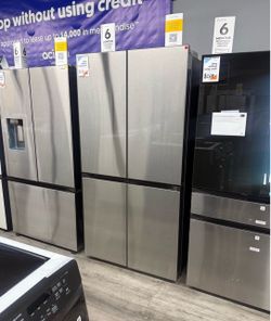 Samsung Bespoke 4-Door Stainless Steel Flex French Door refrigerator With Beverage Center 😍