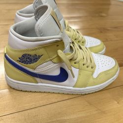 Jordan 1 Light Used Size 7 W OG BOX