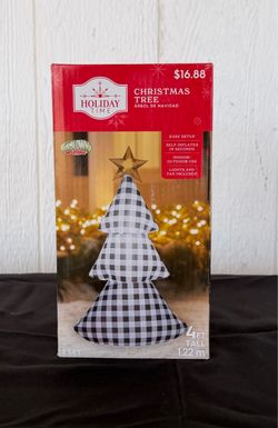 NEW 4 FT Plaid Christmas Tree Inflatable