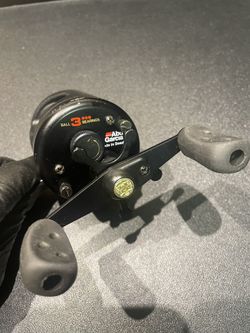 Abu Garcia Ambassadeur Black Max 1600 Fishing Reel for Sale in San Jose, CA  - OfferUp