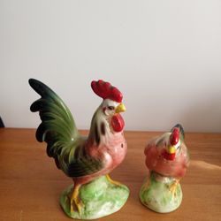 Hen And Rooster Salt And Pepper Shaker