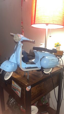 Lego Vespa