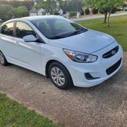 2016 Hyundai Accent