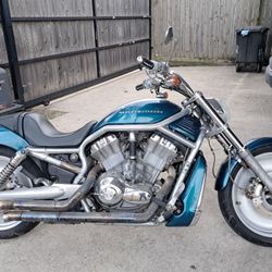 2004 Harley-Davidson, V-Rod Cruiser